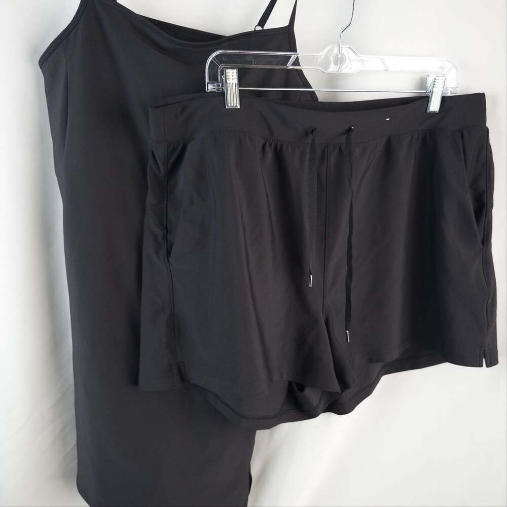 Old Navy Powersoft High-Rise Go-Dry Shorts XL Black Activewear